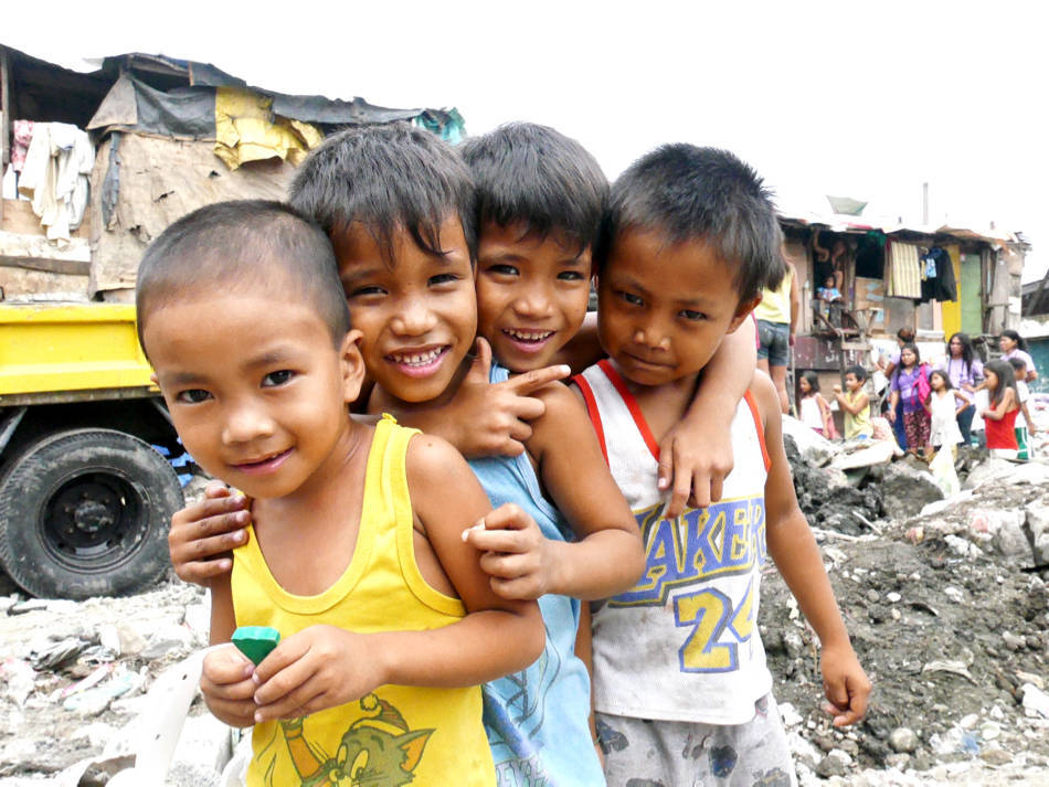 manila happyland slum